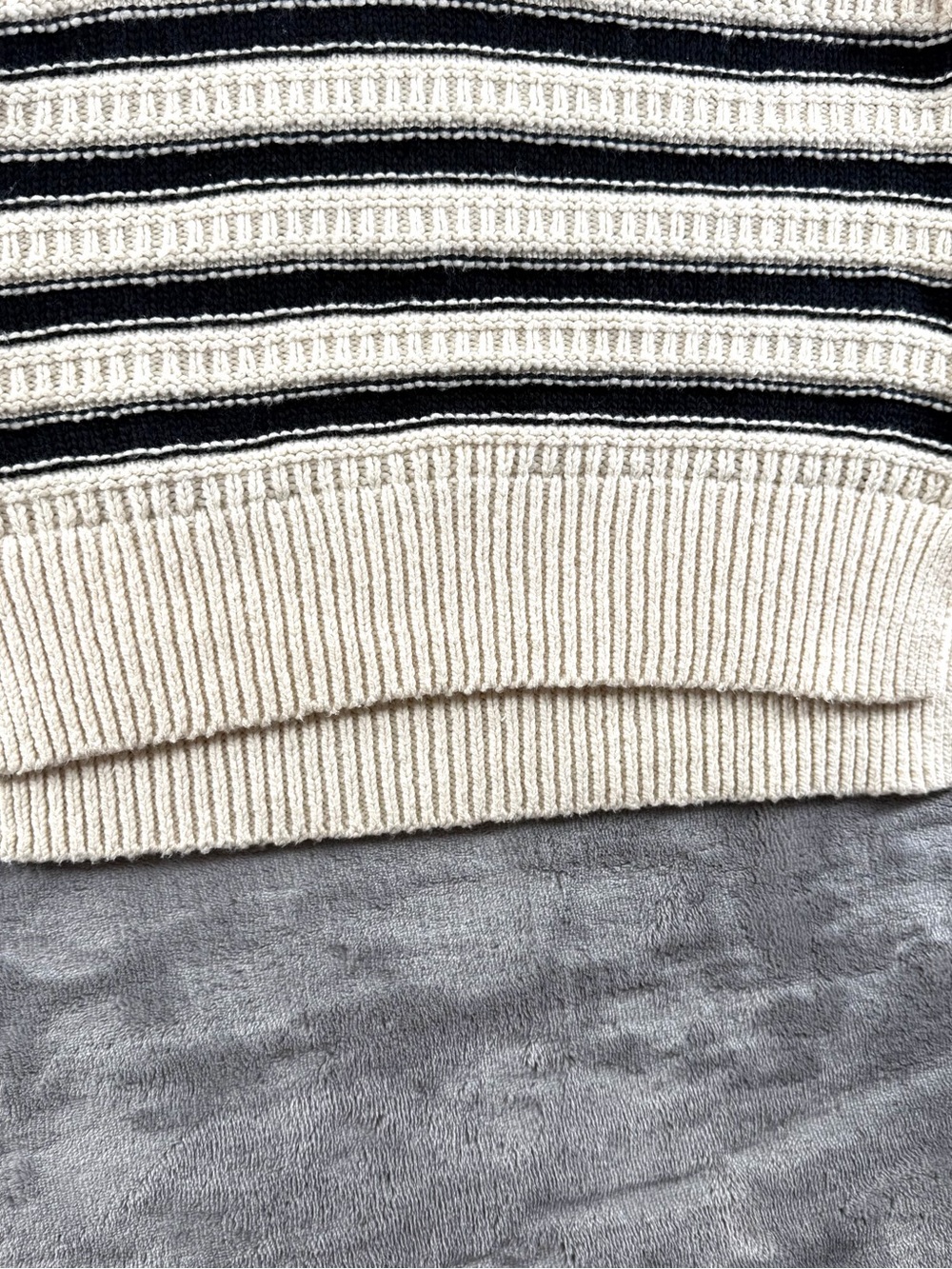 Faherty Cream & Black Striped Knit Sweater Vest Old Money Coastal Preppy Chic - Picture 10 of 10